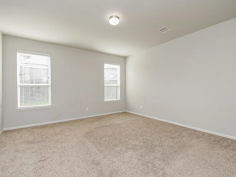 4442 Buentello Dr — Photo 39