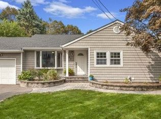 57 Brennan St, Huntington, NY 11743