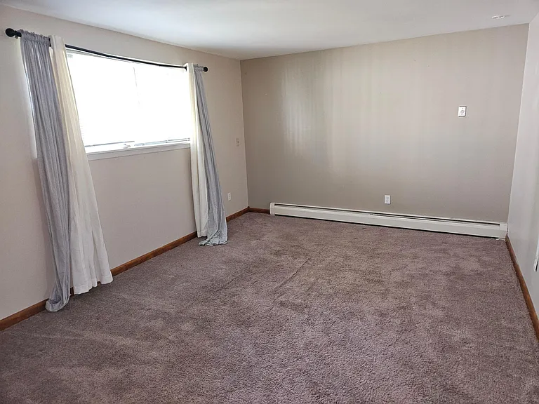 286 Robert Dr #1 — Photo 6