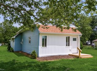 174 South St, Frazeysburg, OH 43822