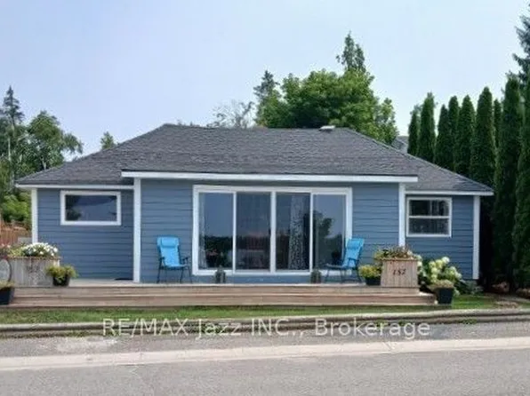 157 Hazel St, Kawartha Lakes, ON K0M 1L0