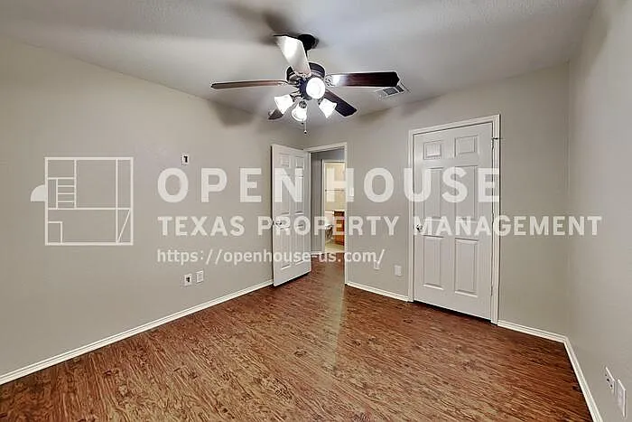 423 Butternut Dr — Photo 13