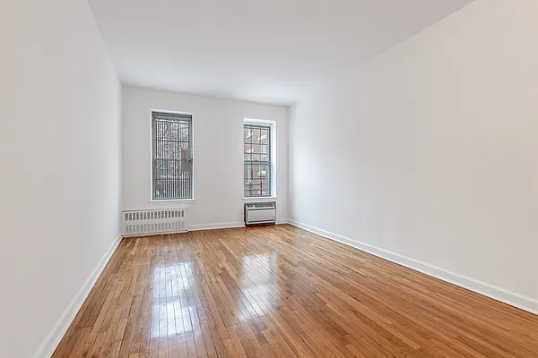 Rented by Compass | media 9