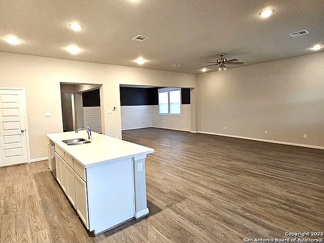 12549 Rothau Dr — Photo 5