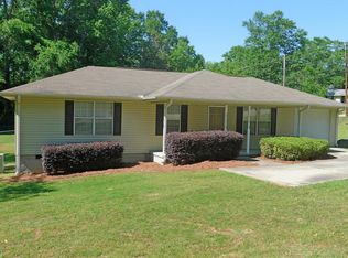 1577 3rd St, Alexander City, AL 35010