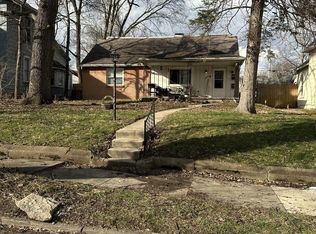 1124 W Mulberry St, Springfield, OH 45506