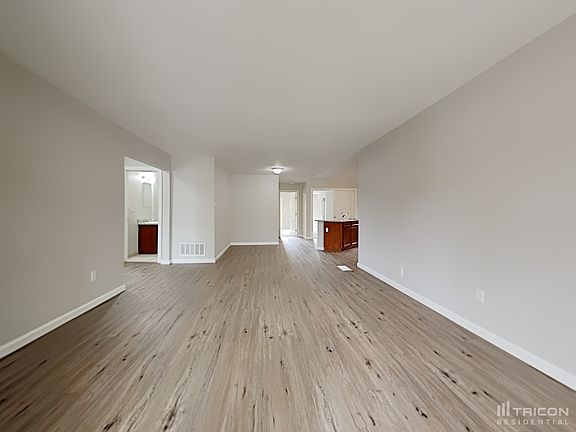 2nd image of 316 Del Mar Ave
