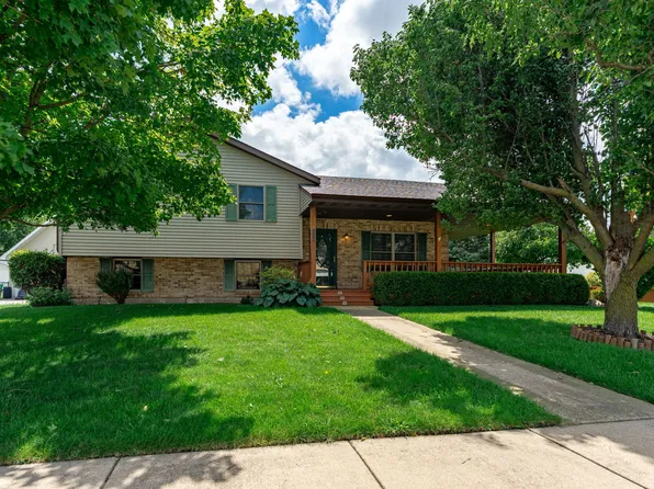 106 W Main St, Kirkland, IL 60146