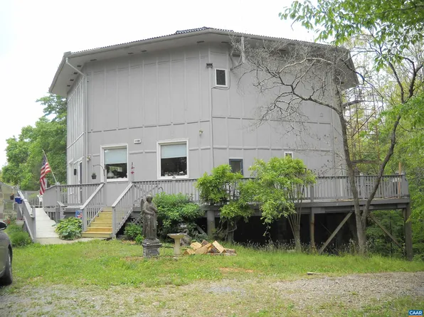 8085 James Madison Hwy, Fork Union, VA 23055