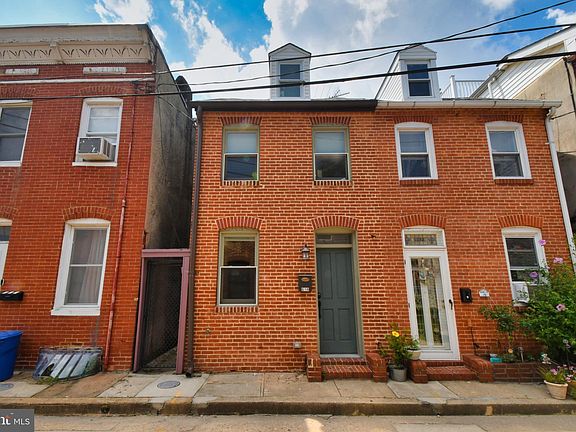 3rd image of 614 S Chapel St