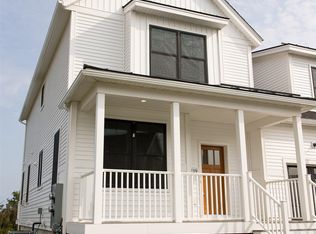 219 Aurora Rd, South Burlington, VT 05403