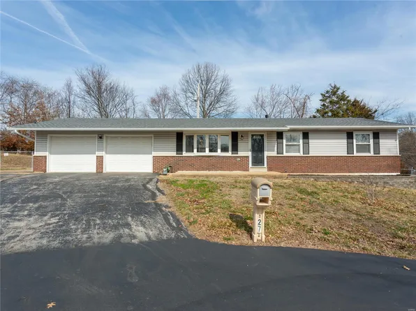 27 Sandy Dr, Arnold, MO 63010