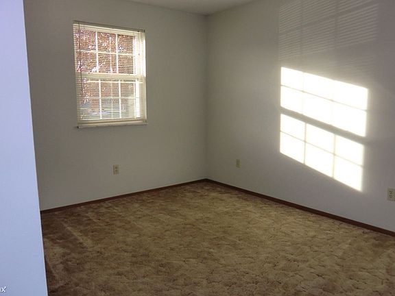 Gillham 537B Front Bedroom