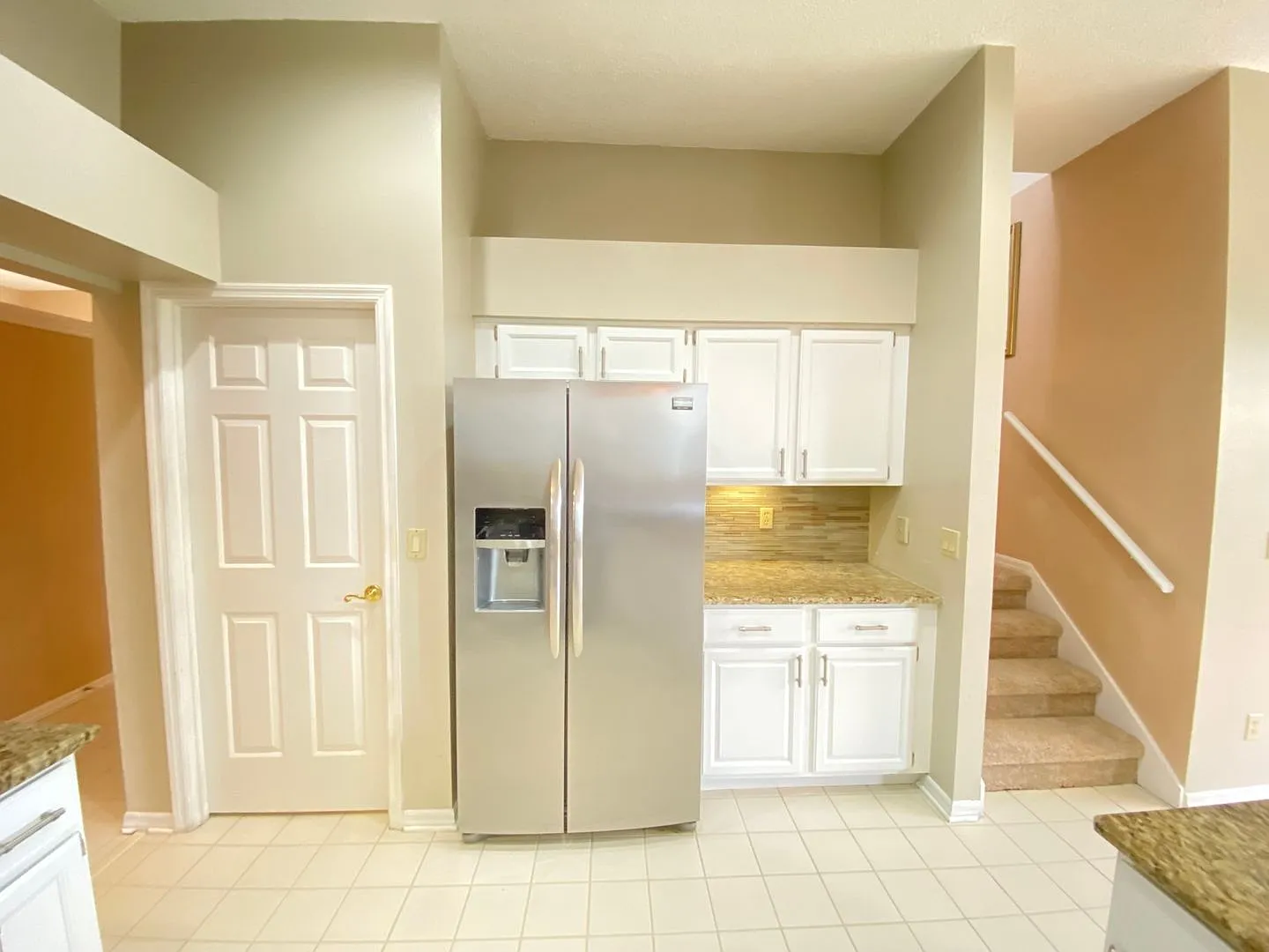 4 bed, 3.5 bath, 2951 sqft, $3,699 — Photo 3