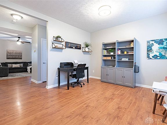 2nd image of 6929 Buell Ln