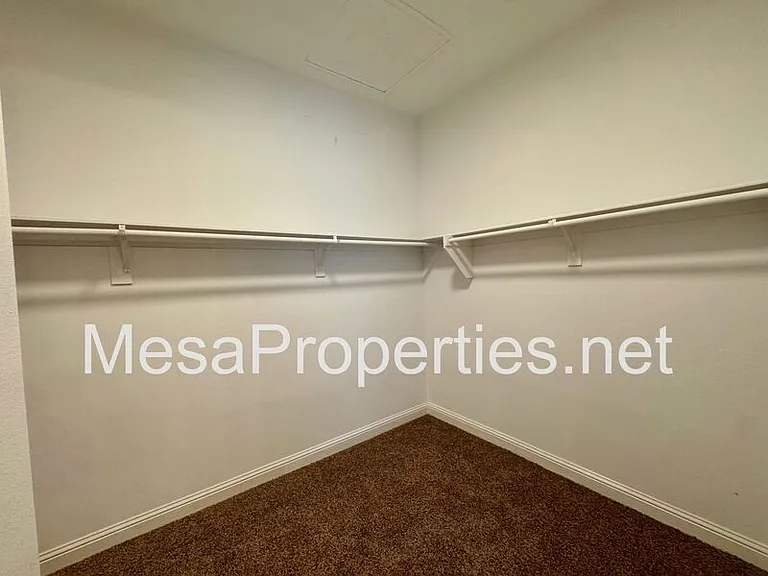 28610 Strauss Ln — Photo 38