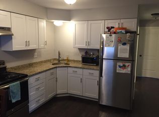 415 Cass St, Lake Geneva, WI 53147