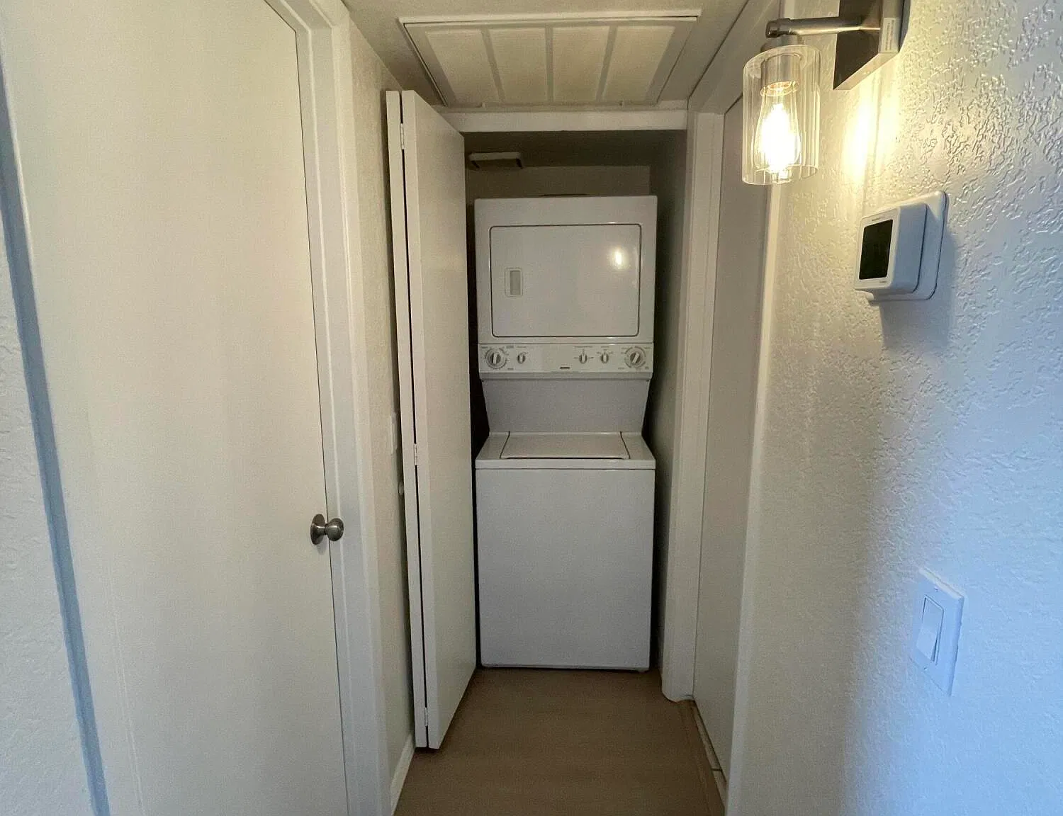 1 bed, 1.0 bath, 650 sqft, $1,350 — Photo 3