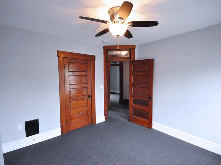 49 Euclid Ave — Photo 11