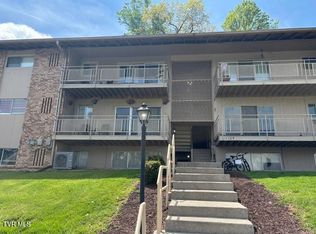 1145 Carriage Cir APT 104, Bristol, VA 24201