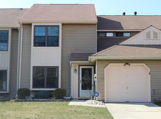 21 Heyward Ct, East Brunswick, NJ