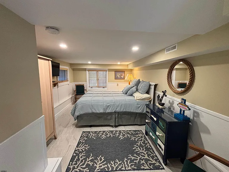 7 N Delavan Ave — Photo 13