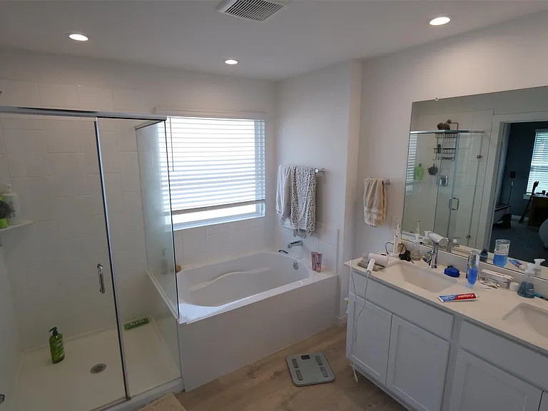 1303 Lucciola Ln — Photo 21