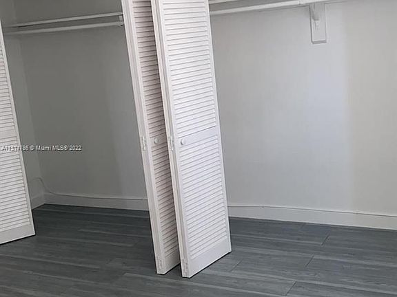 5th image of 2300 Pierce St #2