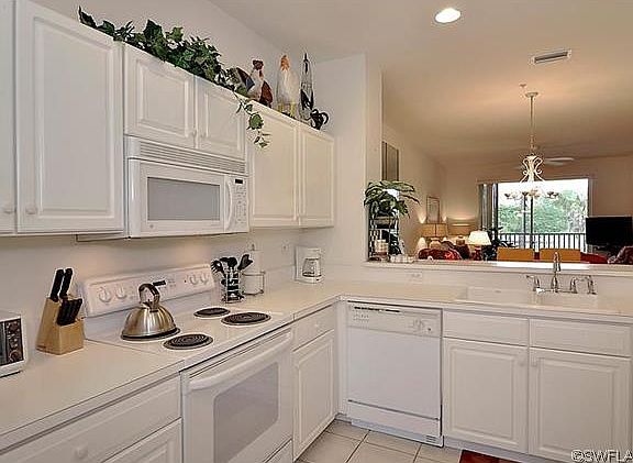 5th image of 8223 Parkstone Pl