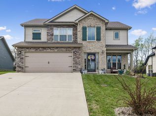 369 Frontier Dr, Clarksville, TN