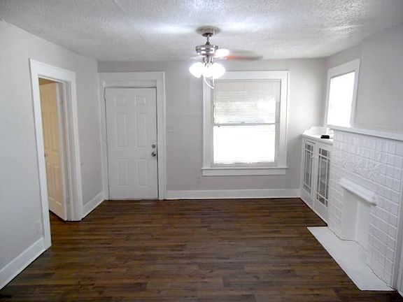 3rd image of 3417 Avenue E