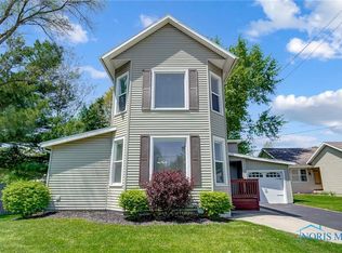 1740 Crystal Ave, Findlay, OH 45840