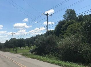 3820 Maple Hill Rd, Loudon, TN 37774