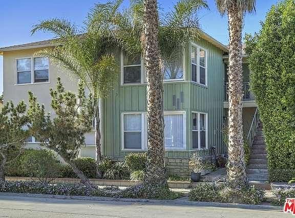 2nd image of 11035 Culver Blvd
