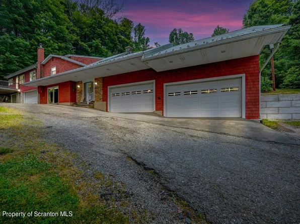 3009 Highway 438, Dalton, PA 18414