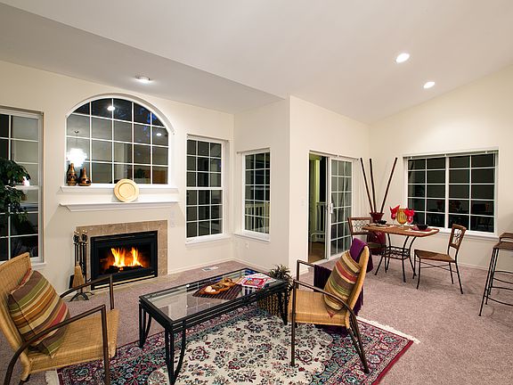 Cozy Living room 
