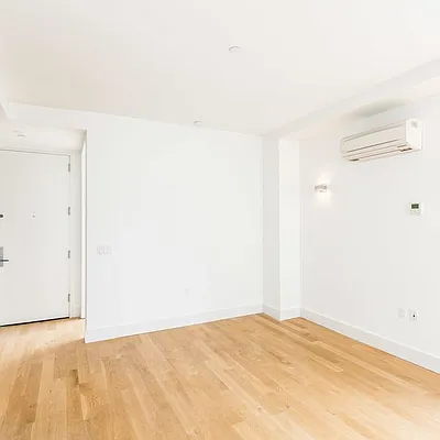 Rented by Nooklyn NYC LLC | media 133