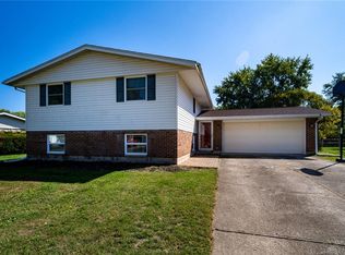 5232 Keturah Dr, Fairborn, OH