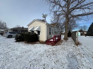 206 W 19th Ave, Coal Valley, IL