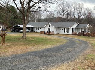 473 Foxwood Rd, Madison, NC 27025