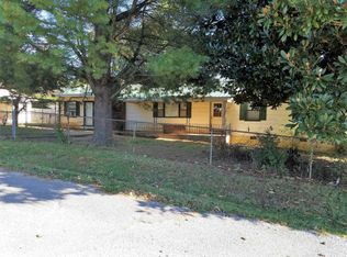 620 Dodson Ave, Englewood, TN 37329