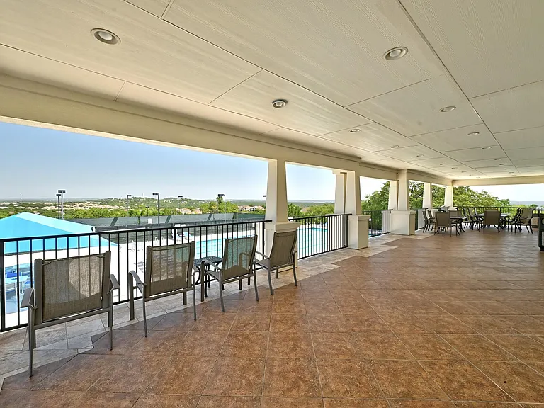 201 Varco Dr — Photo 35