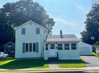 106 Meadow St, Baldwinsville, NY 13027