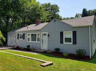 15 Fisk Dr, Newington, CT 06111