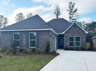 44 Brilliance Blvd, Freeport, FL 32439