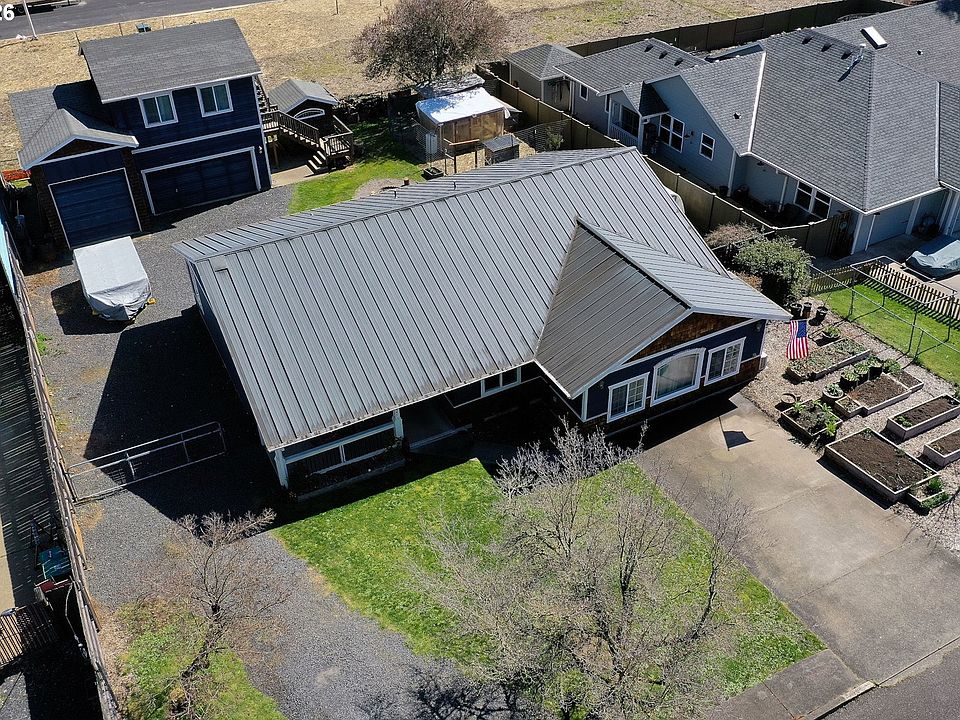 1st image of 52320 SW Taylor St