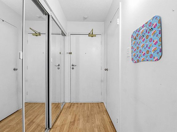 5th image of 7426 138th St #211
