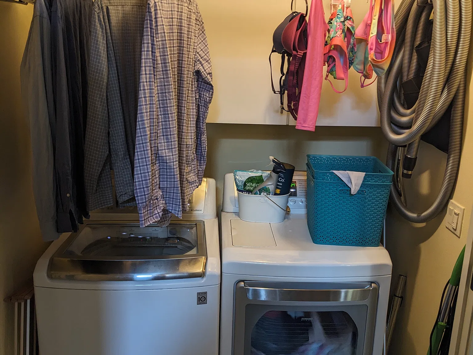 2303 Voorhees Ave — Photo 2