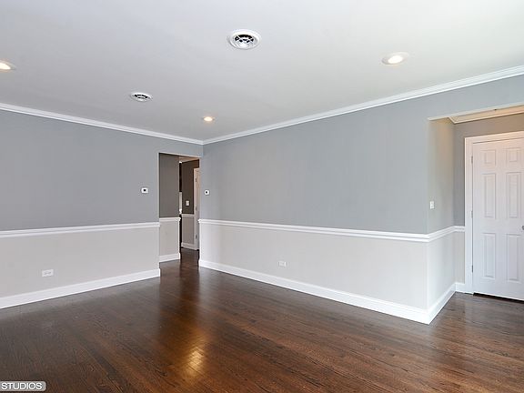 3rd image of 8709 S 52nd Ave