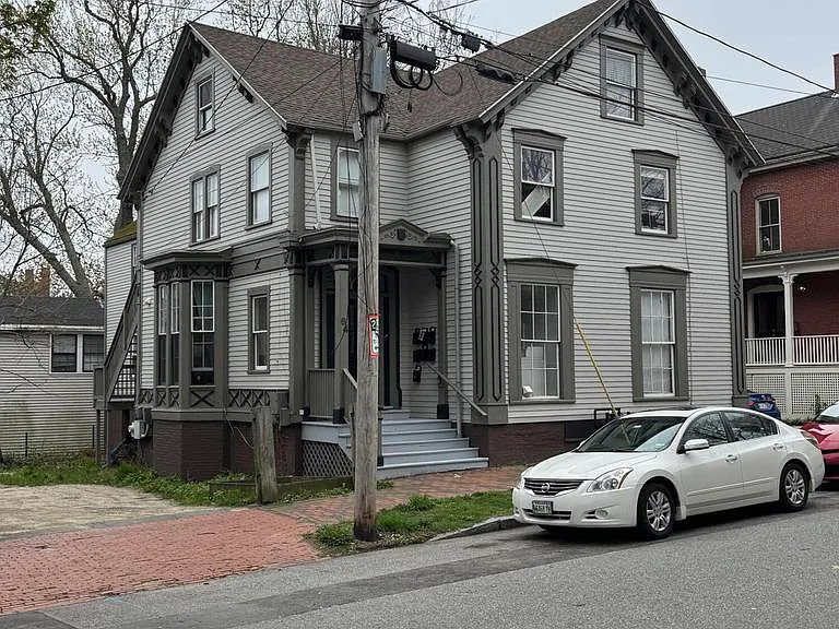 64 Gray St #7 — Photo 1